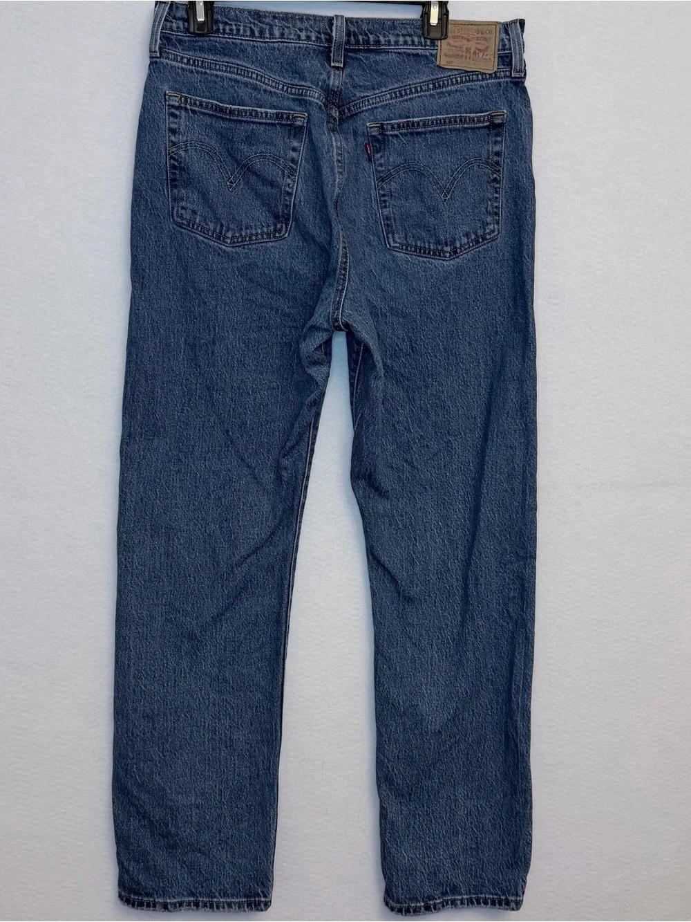 Levi’s 501 Original Fit Jeans Men’s 30x30 Medium Wash Straight Leg Button Fly